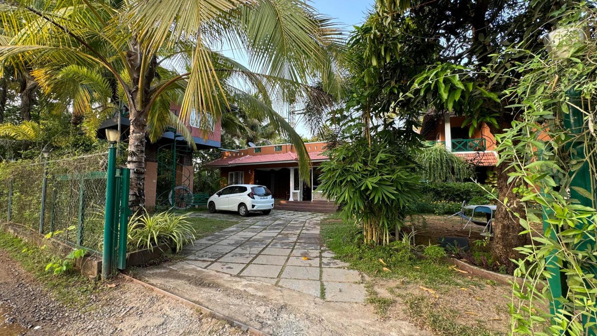 Garggi Kumarakom Village Homestay Eksteriør billede